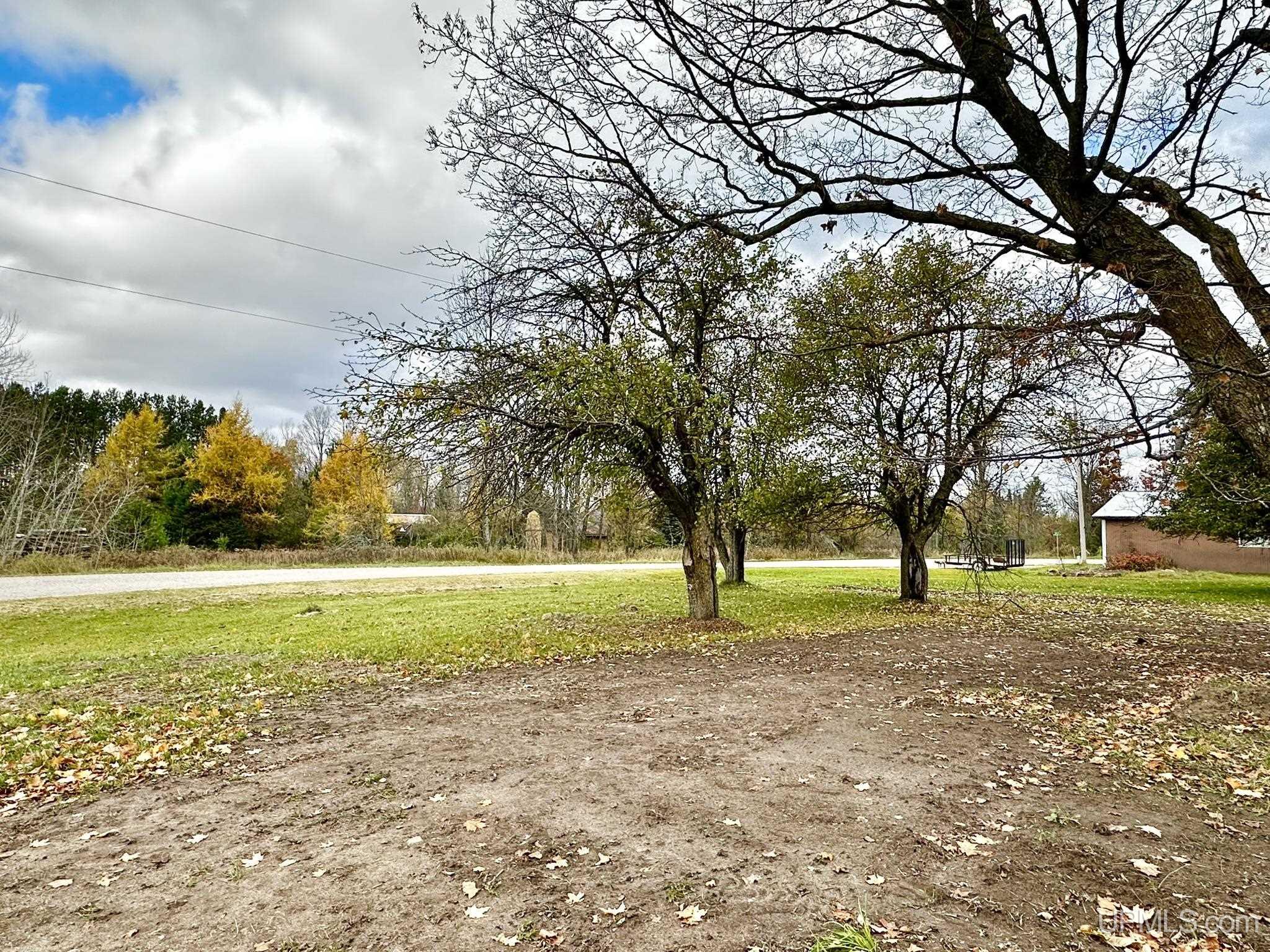 N4352 Davis Street Felch, MI 49831 - Photo 16 of 18