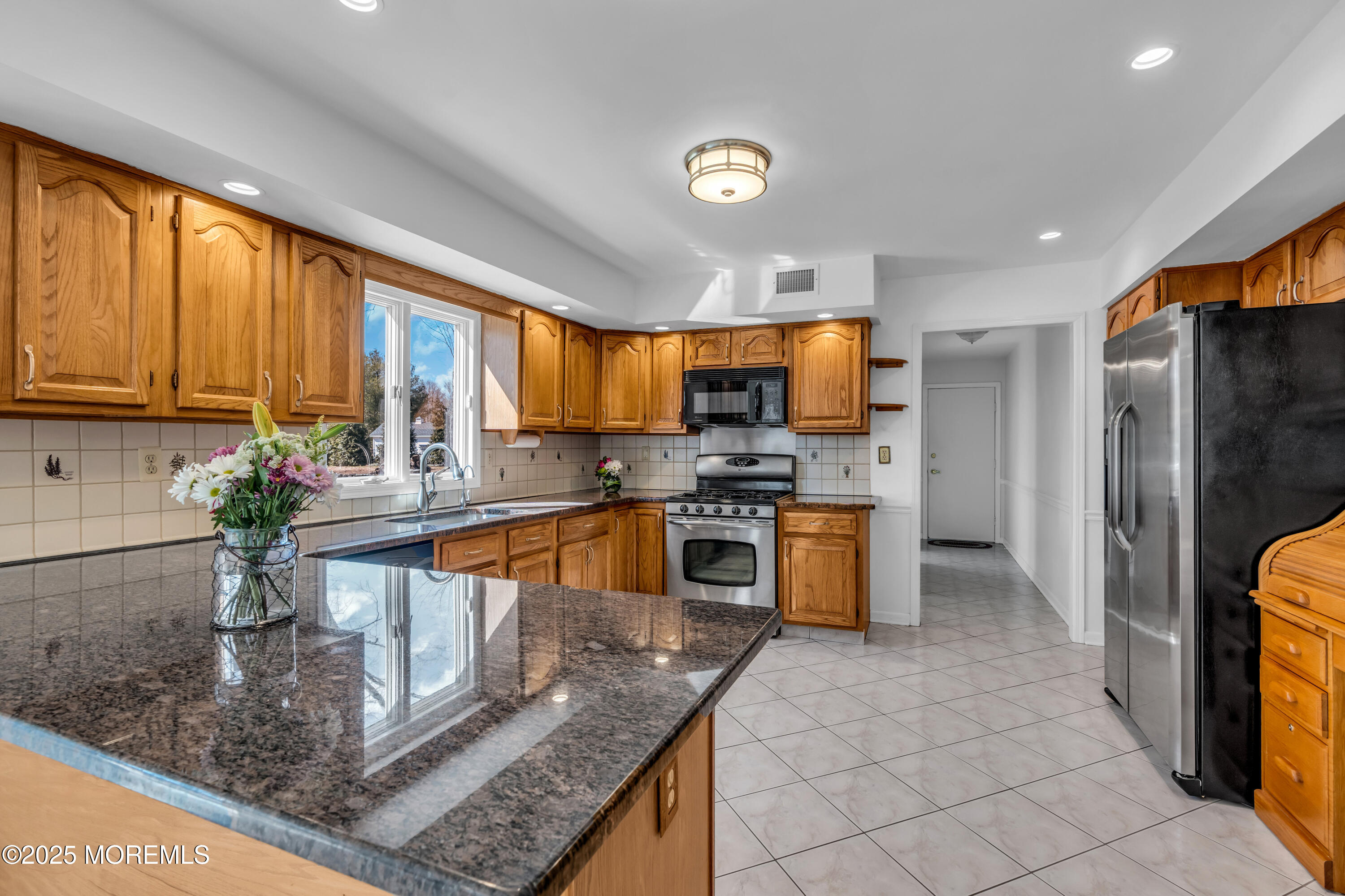 117 Paint Island Spring Road Millstone Township, NJ 08510 - Photo 36 of 87 Eat in Kitchen