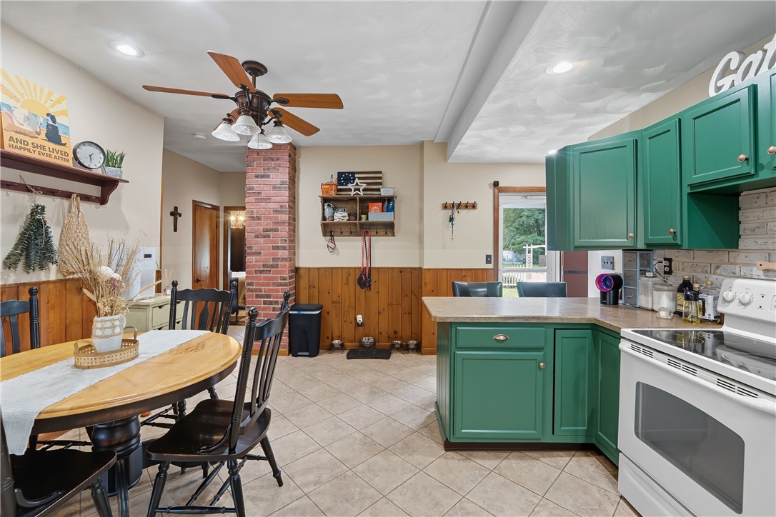 229 Linden Avenue Woonsocket, RI 02895 - Photo 16 of 47