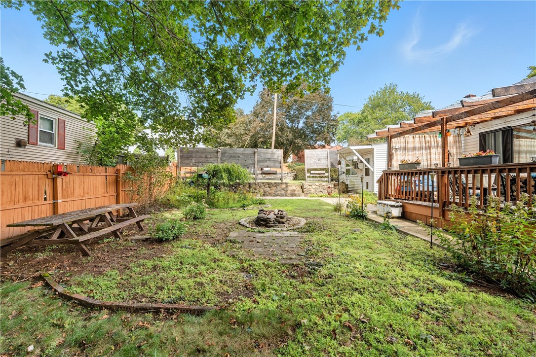 229 Linden Avenue Woonsocket, RI 02895 - Photo 2 of 47