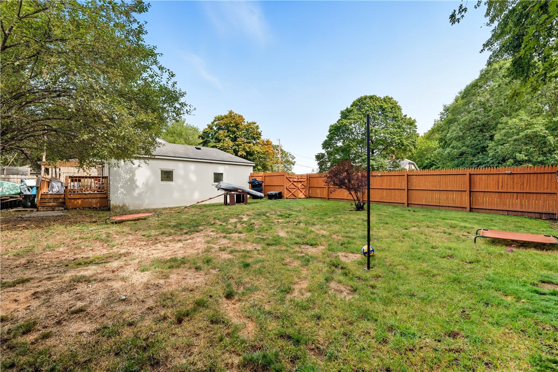 229 Linden Avenue Woonsocket, RI 02895 - Photo 40 of 47