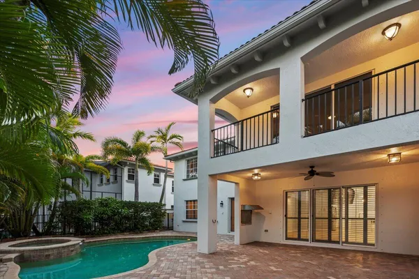 $1,447,000 | 1062 Vintner Boulevard, Palm Beach Gardens, FL 33410