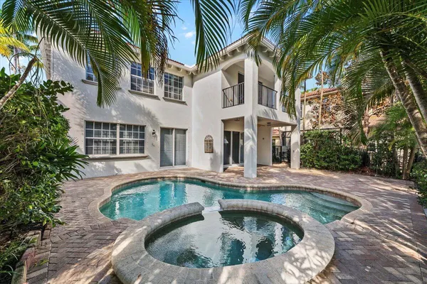 $1,447,000 | 1062 Vintner Boulevard, Palm Beach Gardens, FL 33410