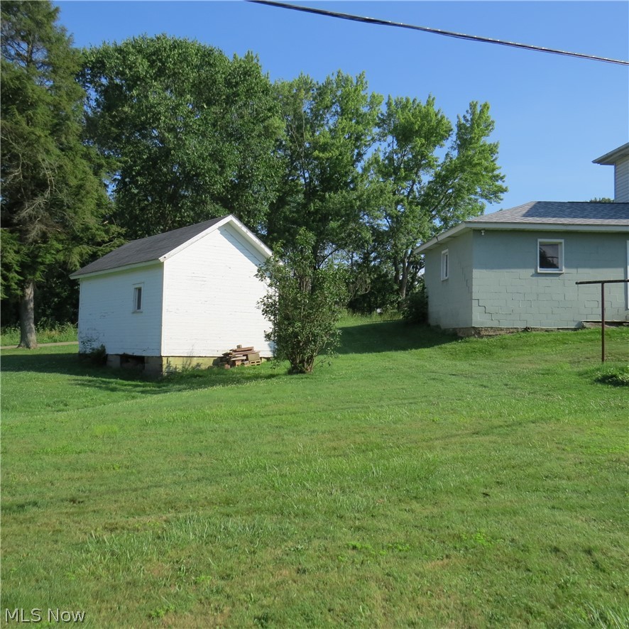 4441 Arrow Road Northwest Carrollton, OH 44615 - Photo 11 of 35