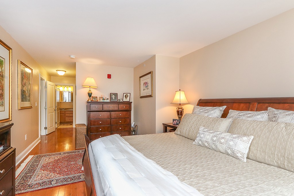 11 Cheriton Road, Unit 306 Boston, MA 02132 - Photo 14 of 20