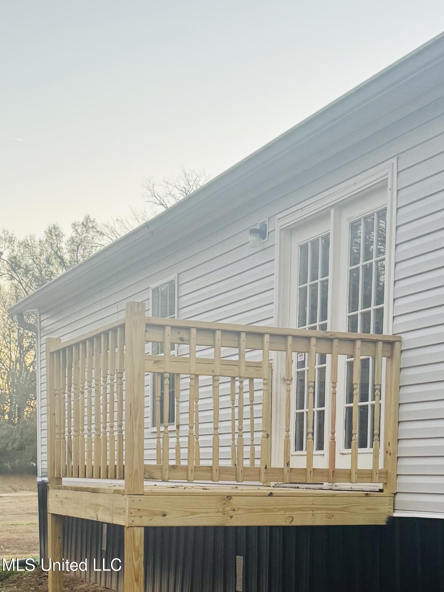 11 East Wilderness Road Natchez, MS 39120 - Photo 12 of 13 IMG_0176