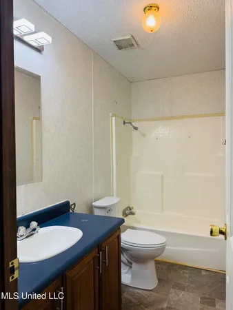 $149,000 | 11 East Wilderness Road, Natchez, MS 39120