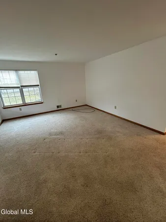 $1,700 | 55 Elderberry Court, Albany, NY 12203