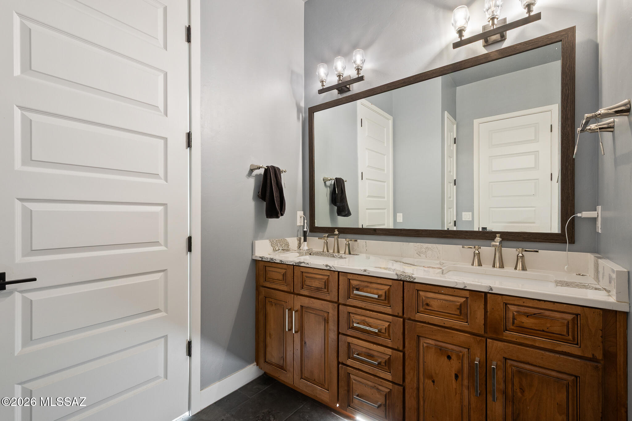 18642 South Houghton Road Vail, AZ 85641 - Photo 26 of 39 Bathroom