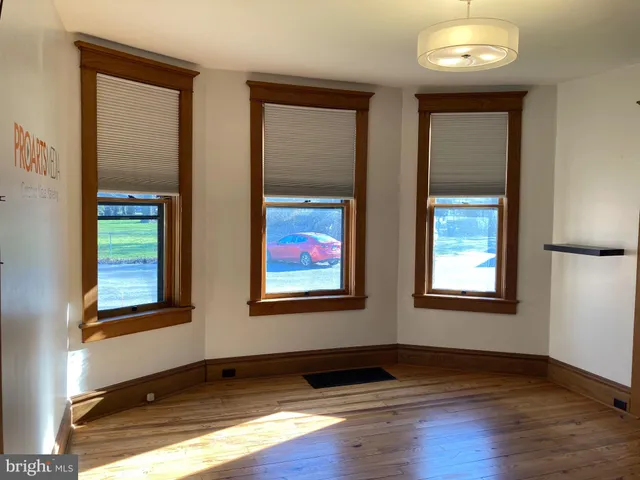 $1,750 | 195 Falling Spring Road, Chambersburg, PA 17202