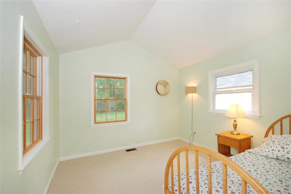 27 Randall Road Maynard, MA 01754 - Photo 13 of 21 Gallery Image 13