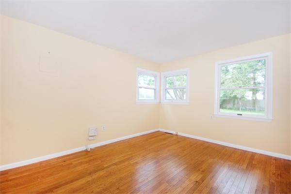 27 Randall Road Maynard, MA 01754 - Photo 14 of 21 Gallery Image 14
