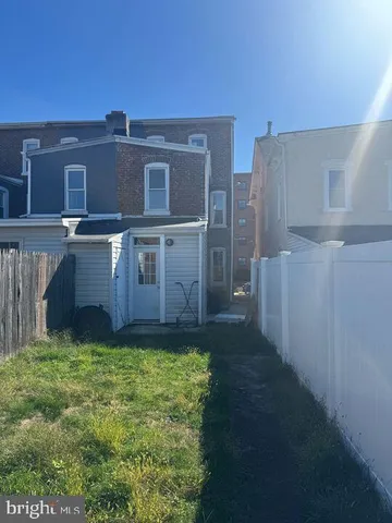 $2,400 | 405 Walnut Street, Royersford, PA 19468