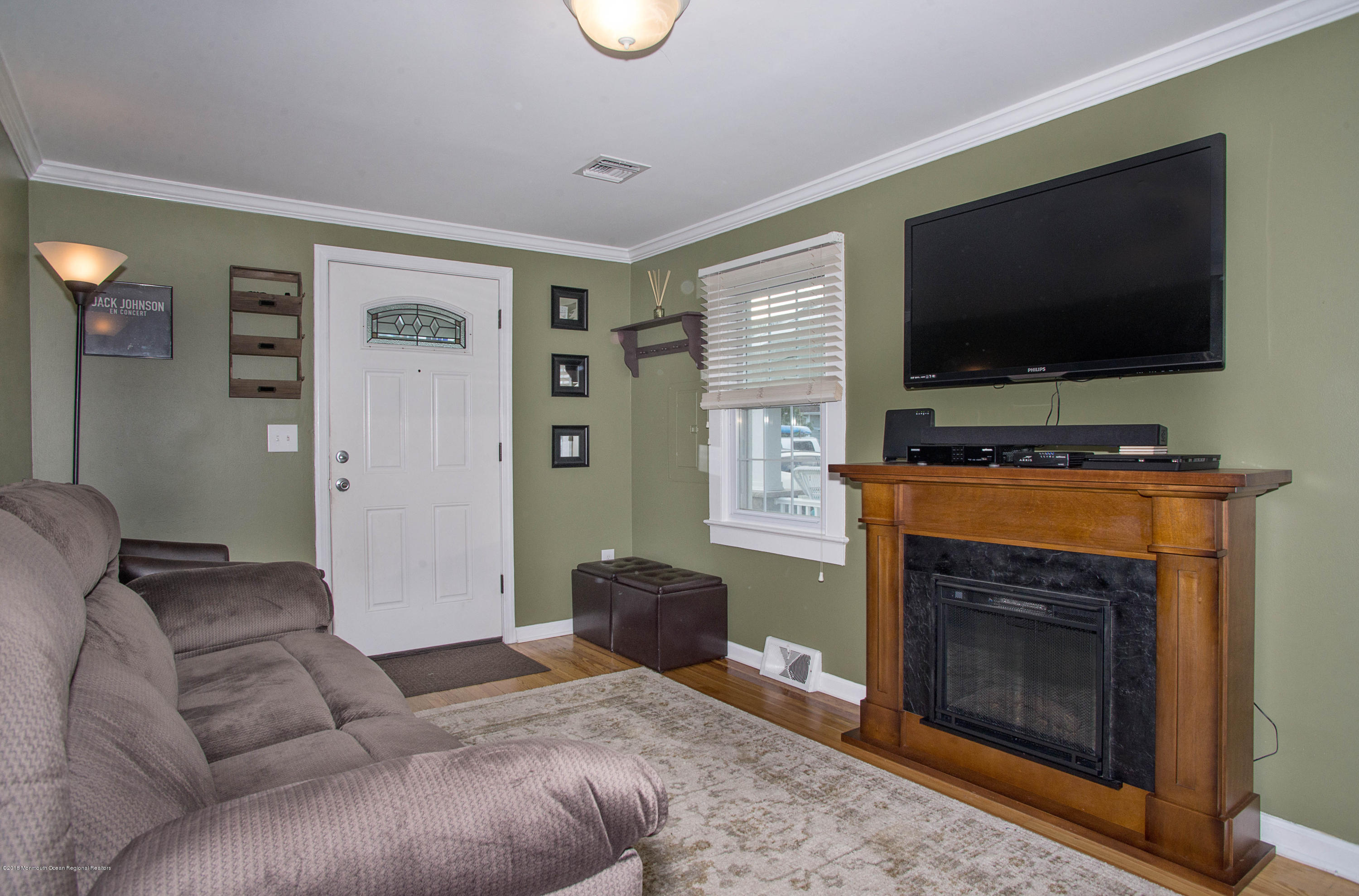 1253 Maplewood Road Belmar, NJ 07719 - Photo 4 of 11 _RMJ2006.jpg living room