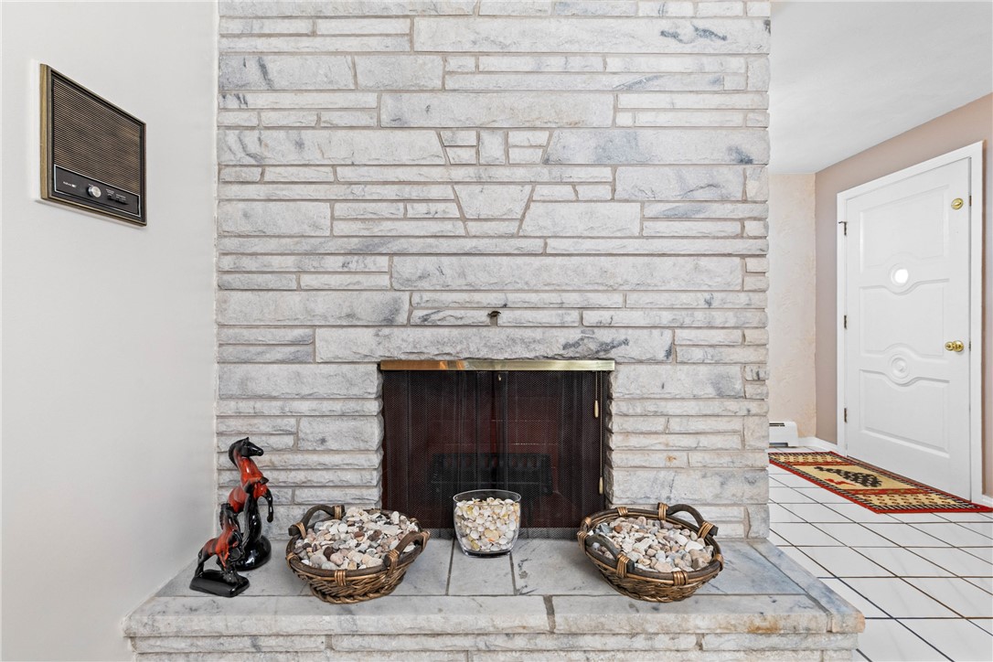 112 Lafayette Road Irondequoit, NY 14609 - Photo 16 of 48