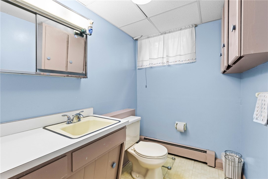 112 Lafayette Road Irondequoit, NY 14609 - Photo 19 of 48