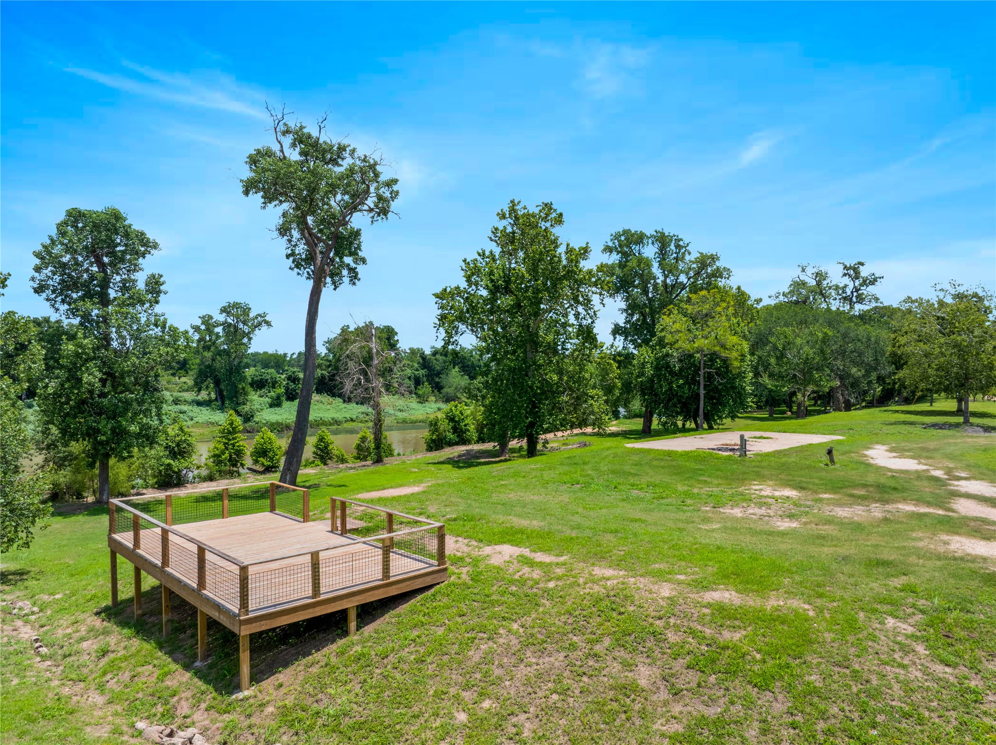 944 Robson Street Columbus, TX 78934 - Photo 18 of 26
