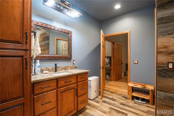 $425,000 | 27859 State Hwy K, Advance, MO 63730