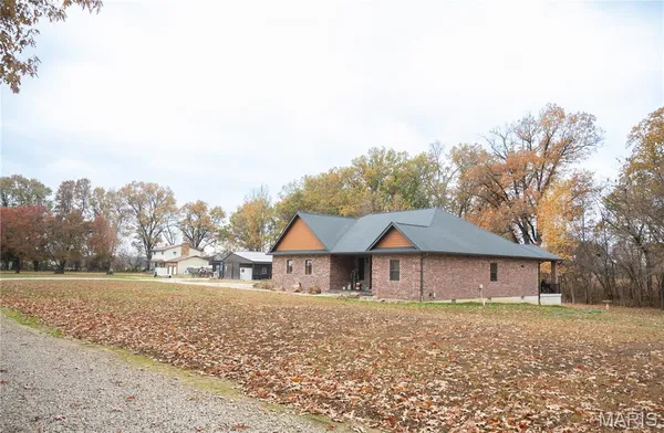 $425,000 | 27859 State Hwy K, Advance, MO 63730