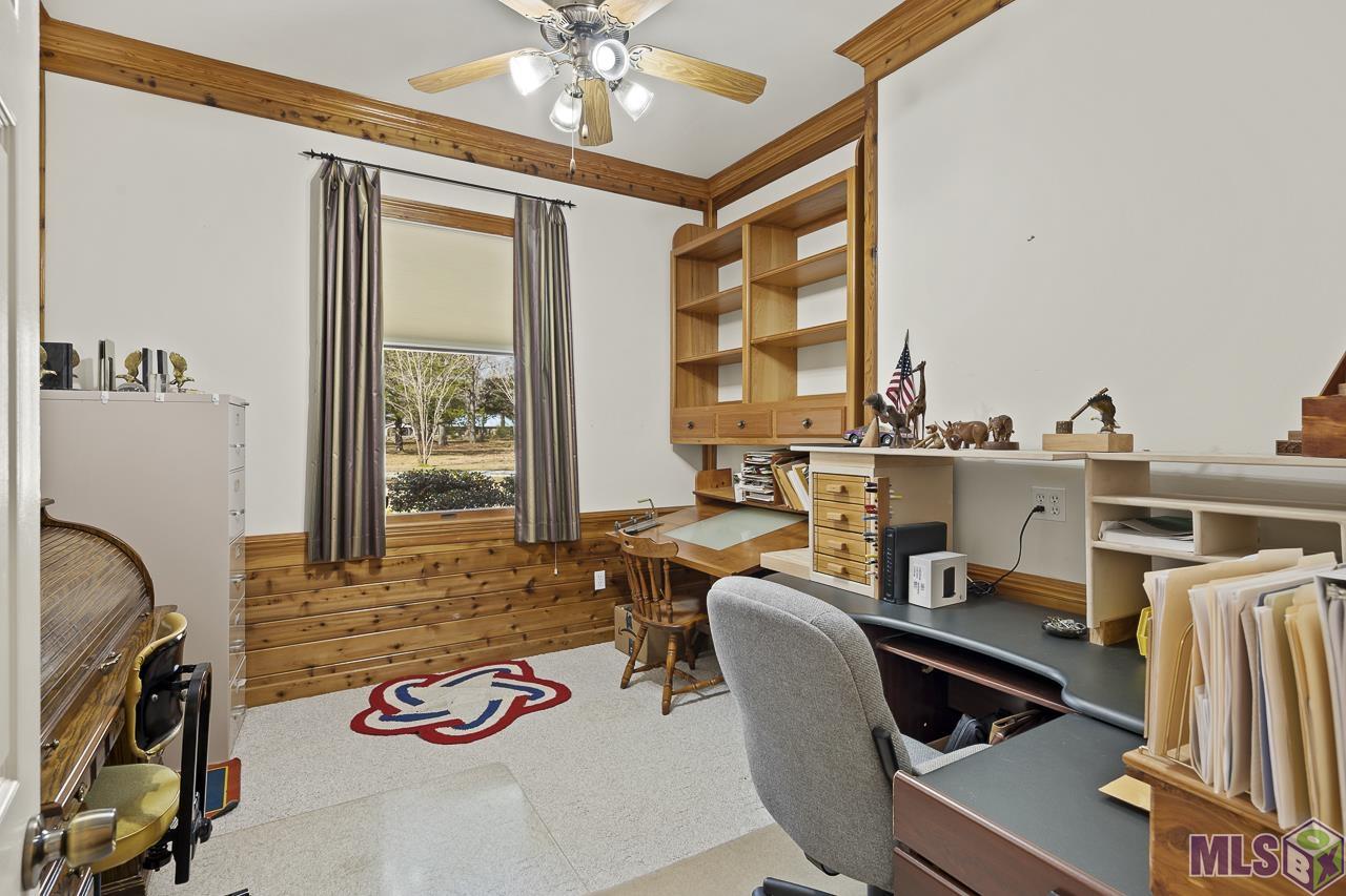 15751 Port Hudson-Pride Road Pride, LA 70770 - Photo 15 of 43 Office/Study
