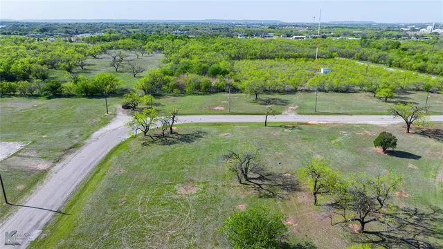 $9,999 | 834 East S 7th Street, Abilene, TX 79602