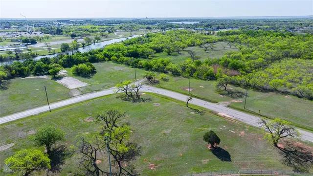 $9,999 | 834 East S 7th Street, Abilene, TX 79602