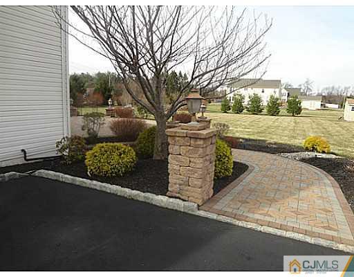 1 Sunflower Road Somerset, NJ 08873 - Photo 8 of 25 a view of outdoor space and yard