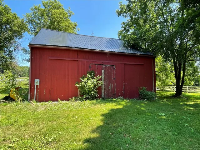 $890 | 42 Bull Saw Mill Road, Mendon, NY 14472