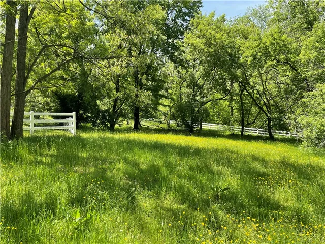 $890 | 42 Bull Saw Mill Road, Mendon, NY 14472