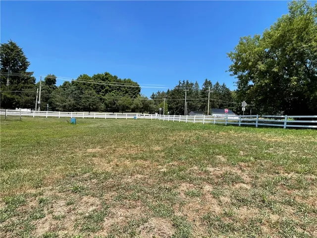 $890 | 42 Bull Saw Mill Road, Mendon, NY 14472