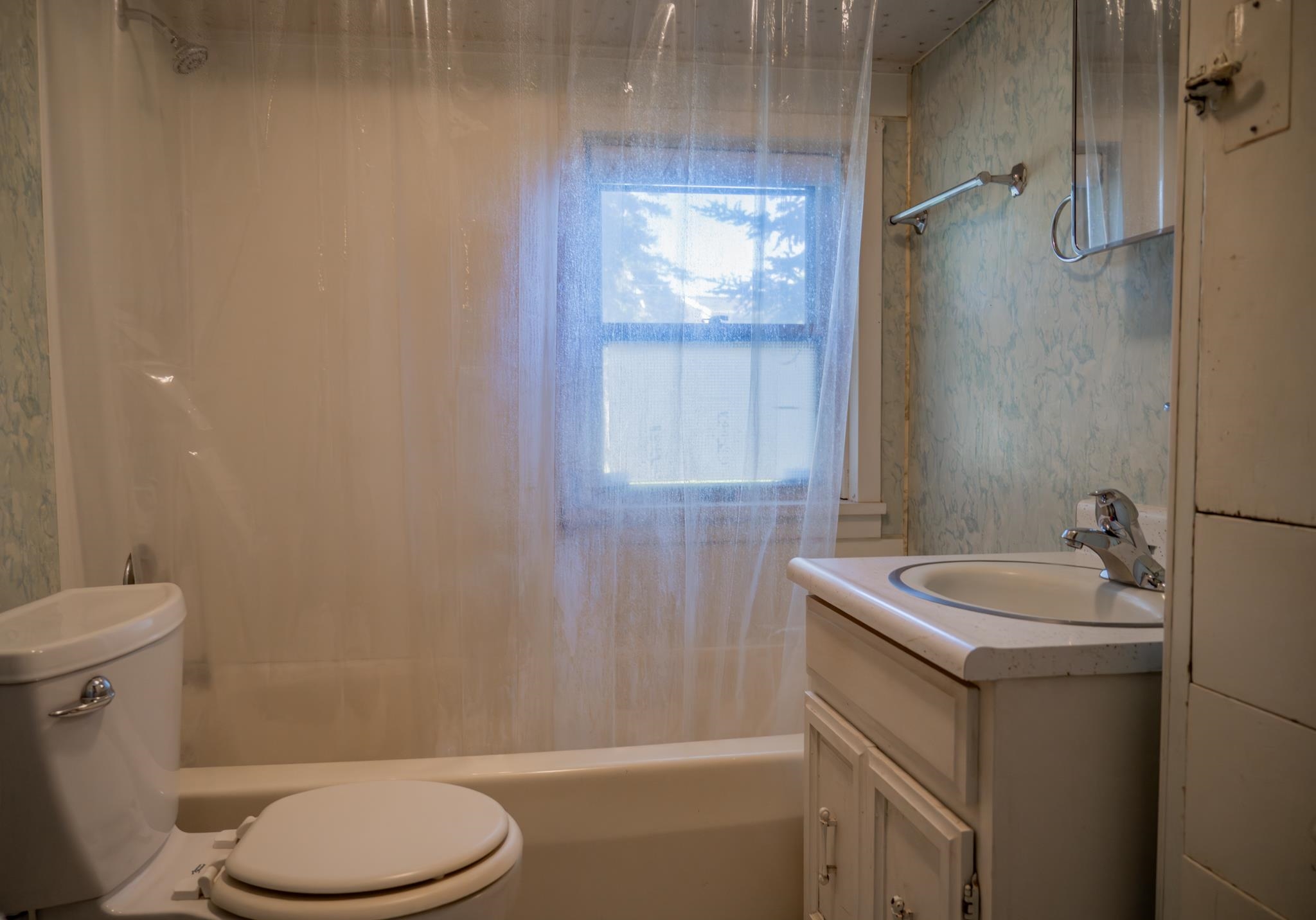 433 West W Mauston, WI 53948 - Photo 21 of 43
