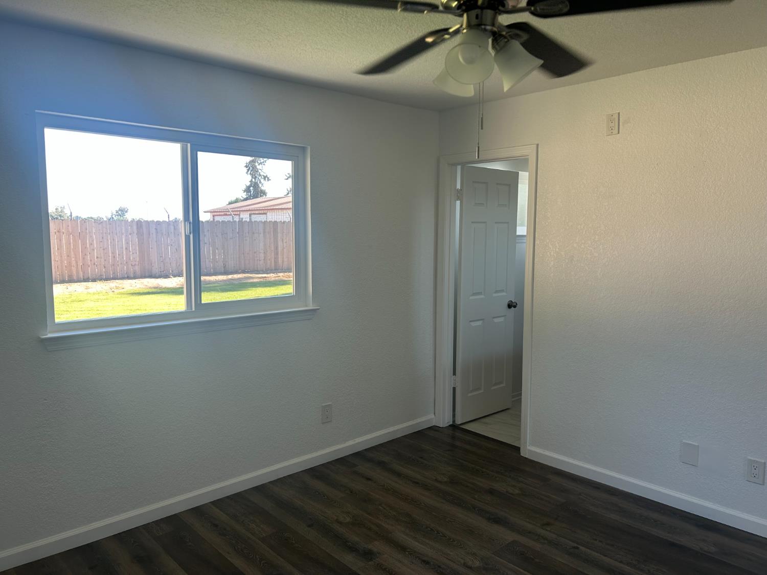 1595 West Henley Creek Road Reedley, CA 93654 - Photo 9 of 15 Gallery Image 9