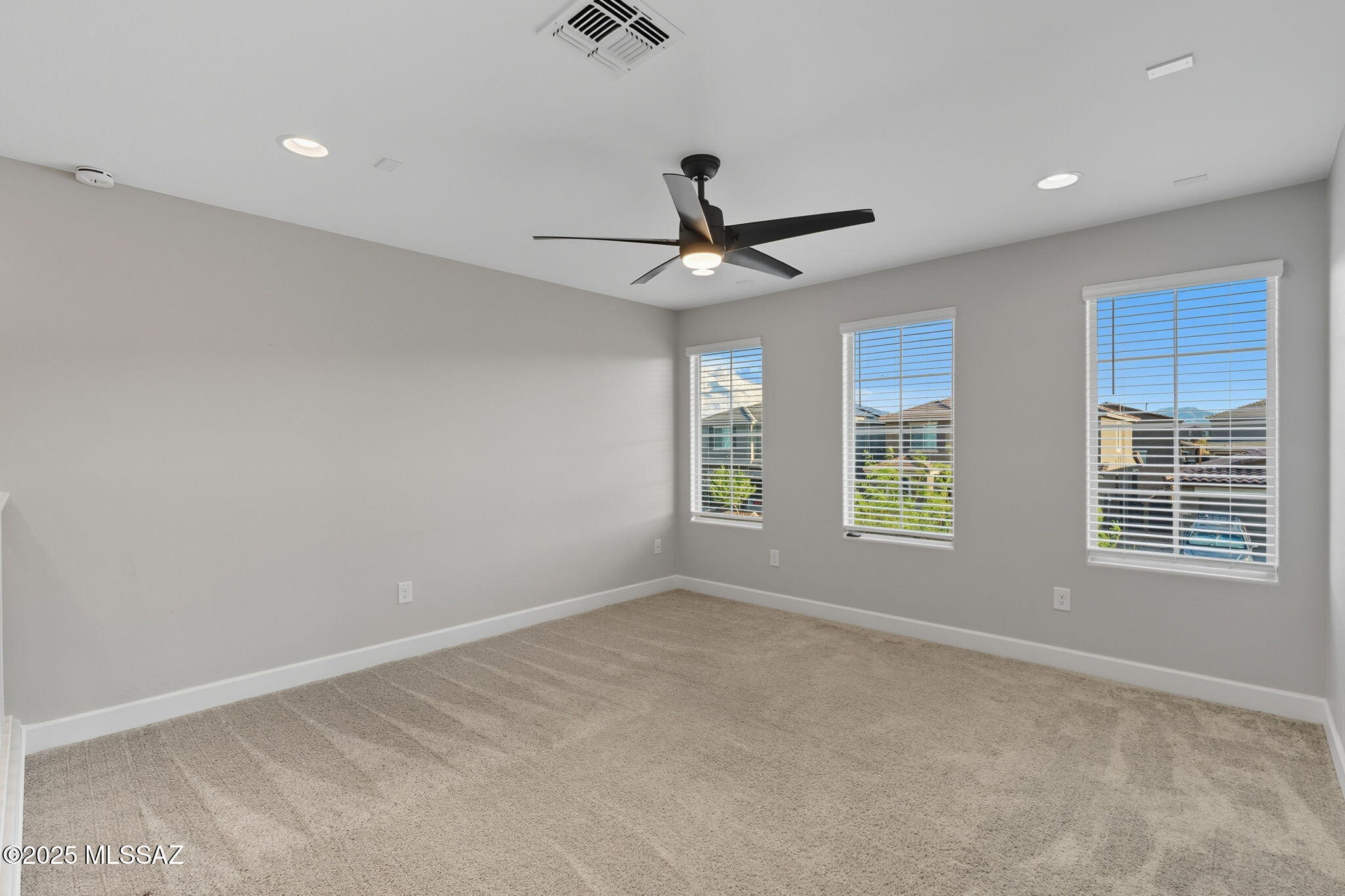 12100 East Ryscott Circle Vail, AZ 85641 - Photo 22 of 53 a view of an empty room with a window