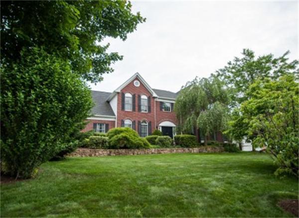 20 Greenwood Road Hopkinton, MA 01748 - Photo 1 of 30 Gallery Image 1