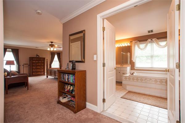 20 Greenwood Road Hopkinton, MA 01748 - Photo 19 of 30 Gallery Image 19