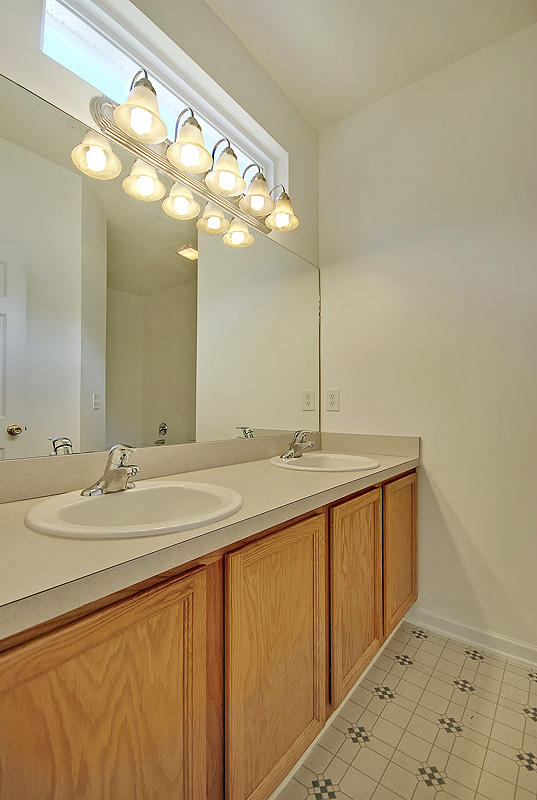 264 Westbrooke Road Summerville, SC 29486 - Photo 15 of 21 002_007-copy.jpg
