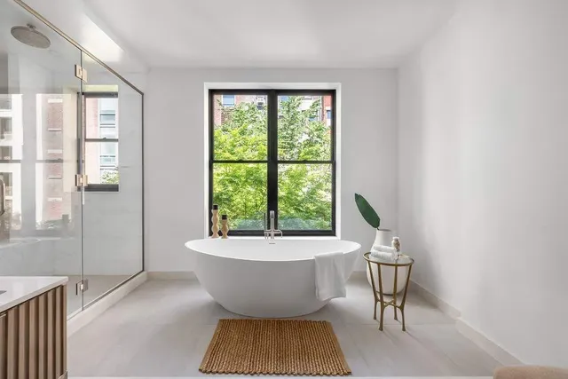 $10,975,000 | 53 West 85th Street | Upper West Side