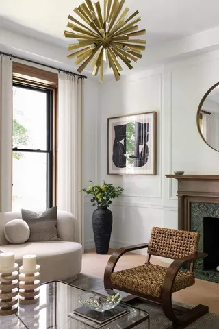 $10,975,000 | 53 West 85th Street | Upper West Side