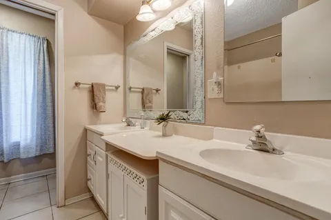 $300,000 | 1113 Ash Drive, Marble Falls, TX 78654