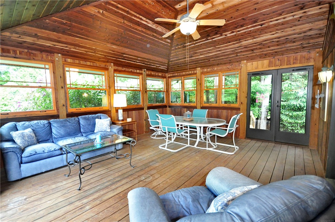 18 Gounod Road Westerly, RI 02891 - Photo 27 of 46