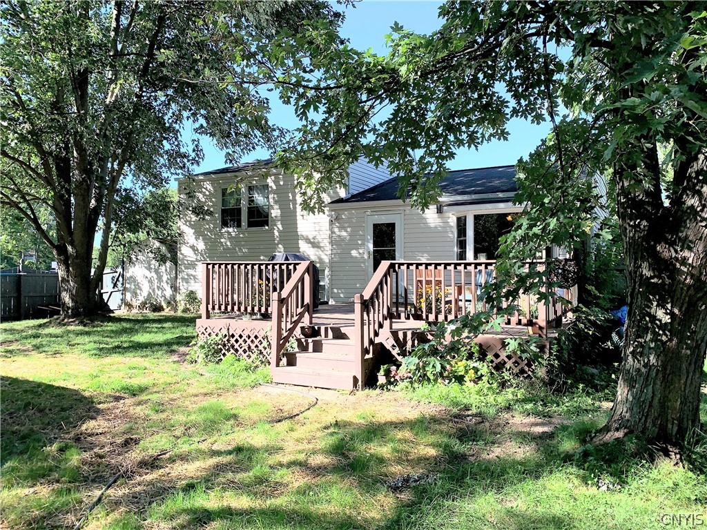 5017 Dahlia Circle Clay, NY 13088 - Photo 21 of 26