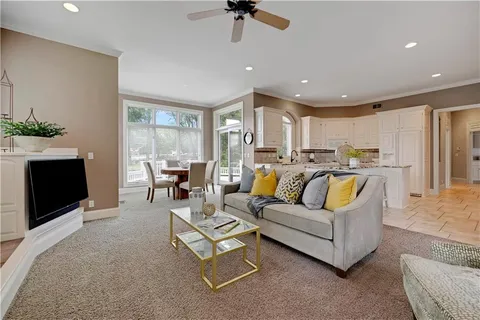 $1,195,000 | 16890 Meadow Lane, Loch Lloyd, MO 64012