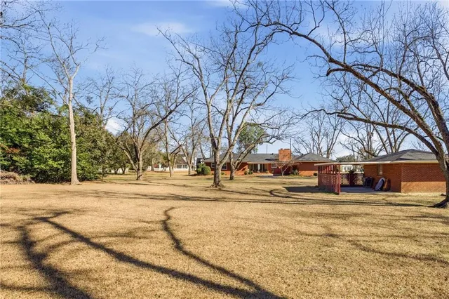 $300,000 | 607 3rd Street, Vienna, GA 31092