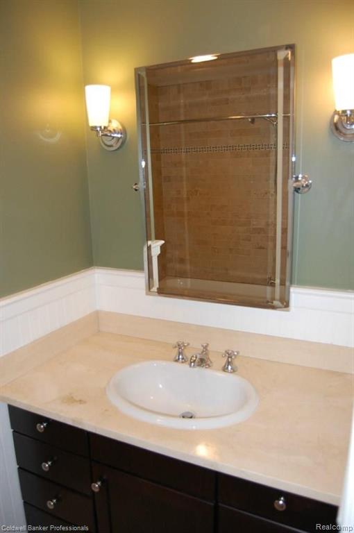 32860 Haverford Road Franklin, MI 48025 - Photo 12 of 29