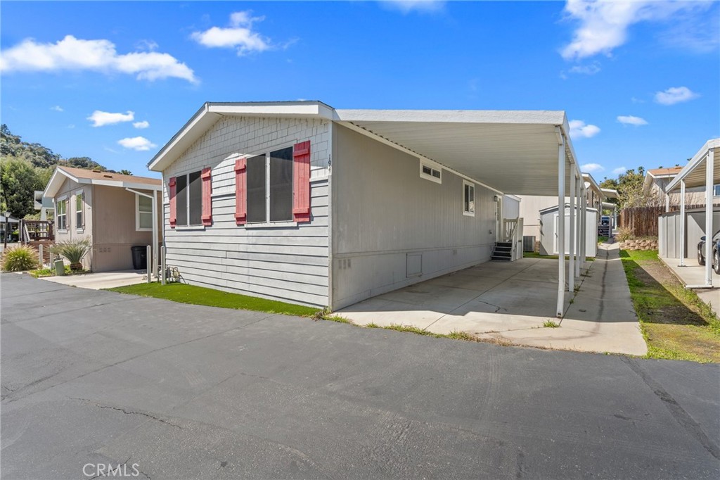 3909 Reche Road, Unit 194 Fallbrook, CA 92028 - Photo 4 of 37