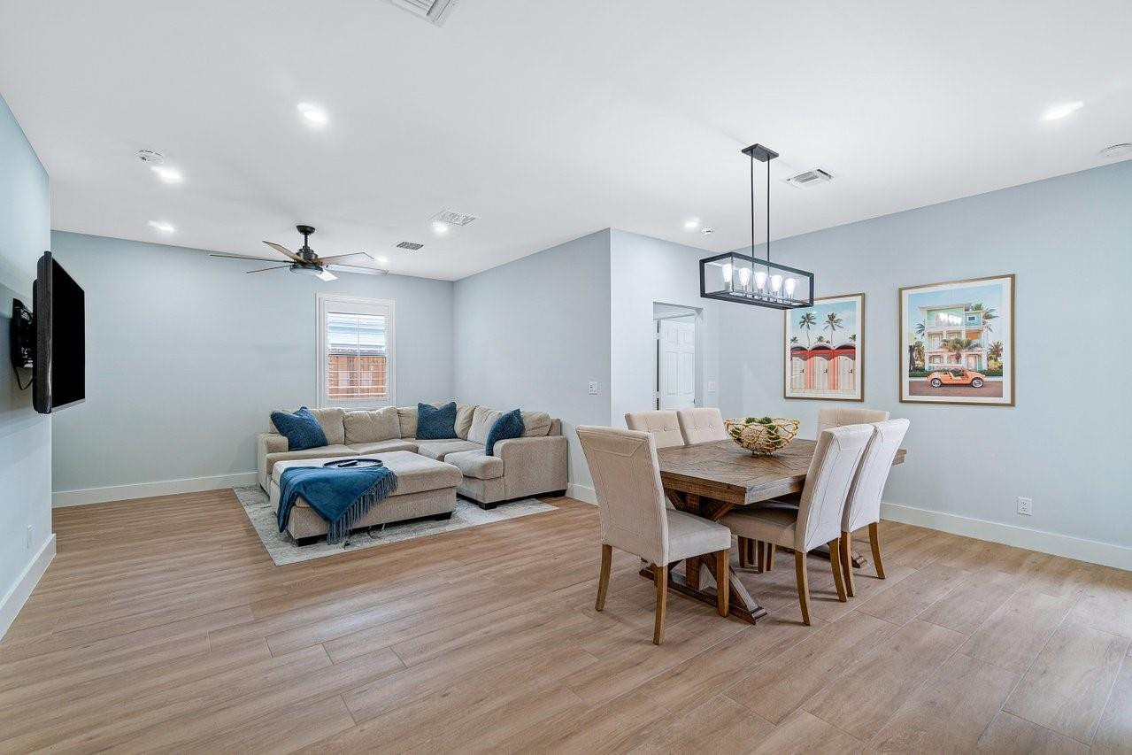 236 Costello Road West Palm Beach, FL 33405 - Photo 8 of 20 Photo 8