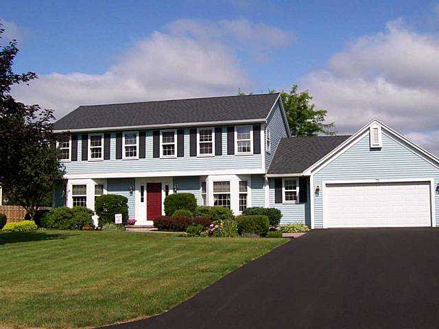 75 Falling Brook Road Perinton, NY 14450 - Photo 1 of 1 Exterior Front