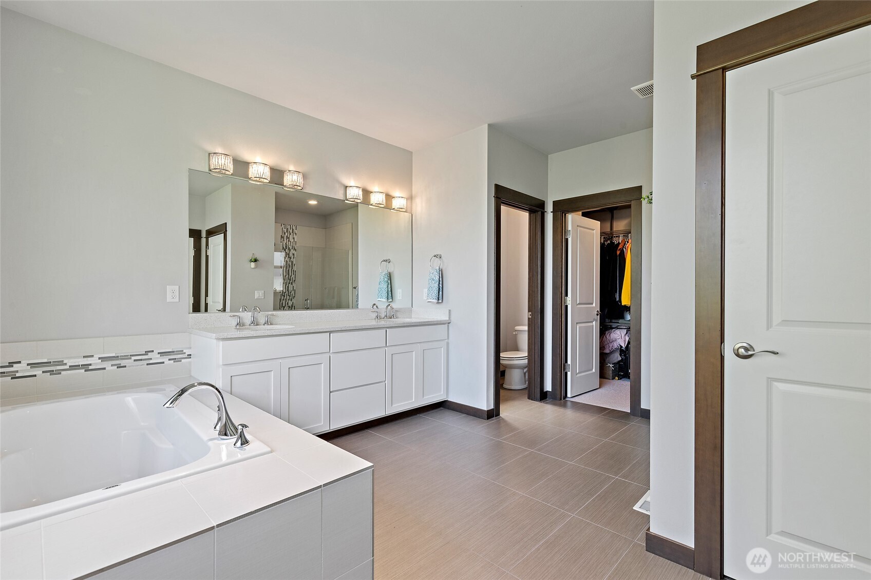 17617 3rd Avenue Southeast Bothell, WA 98012 - Photo 20 of 40
