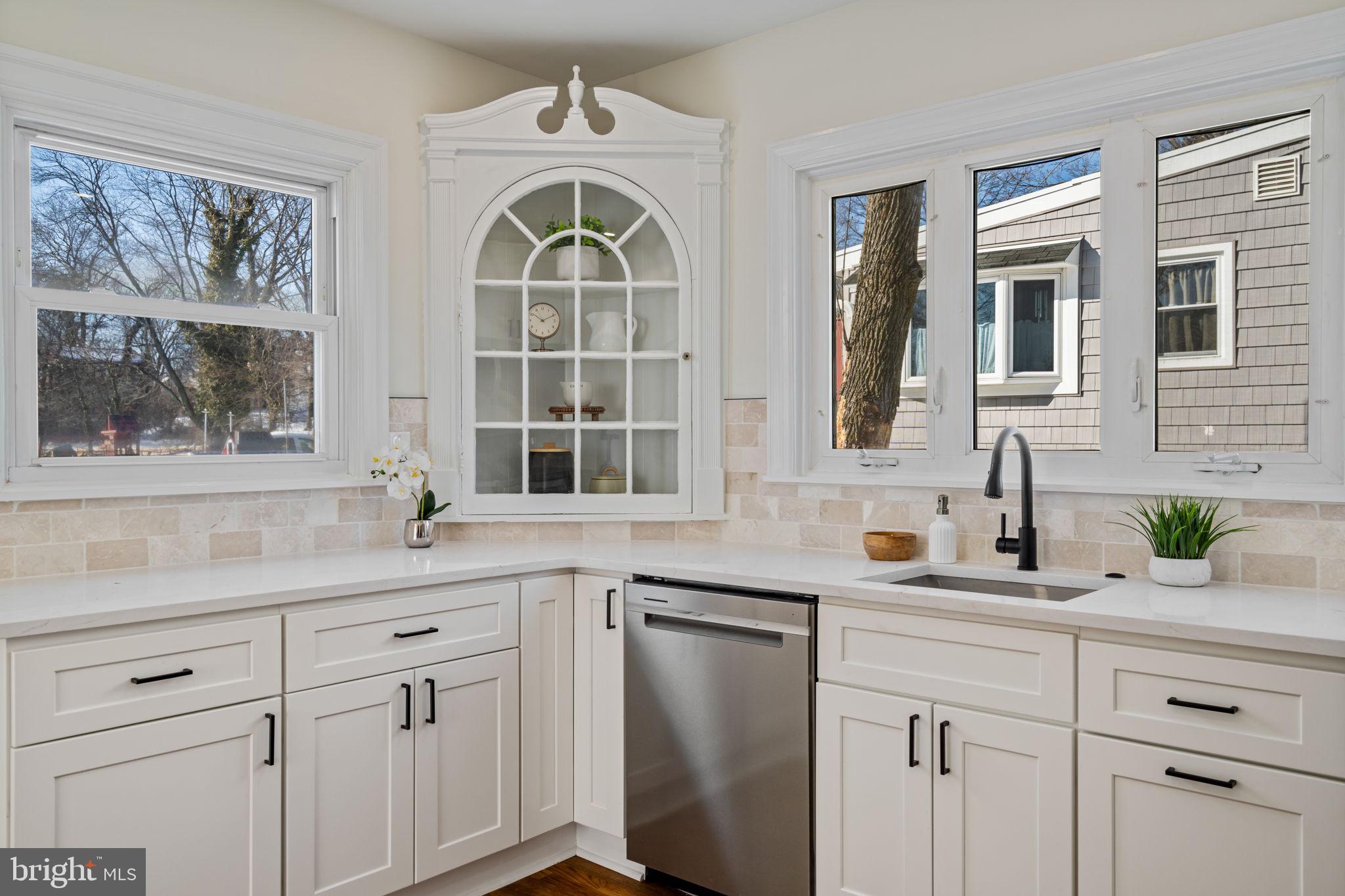 208 South Pennell Road Media, PA 19063 - Photo 16 of 46 Kitchen