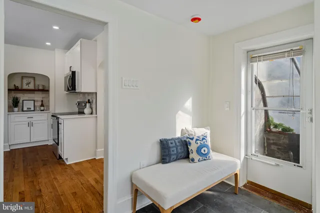 $450,000 | 208 South Pennell Road, Media, PA 19063